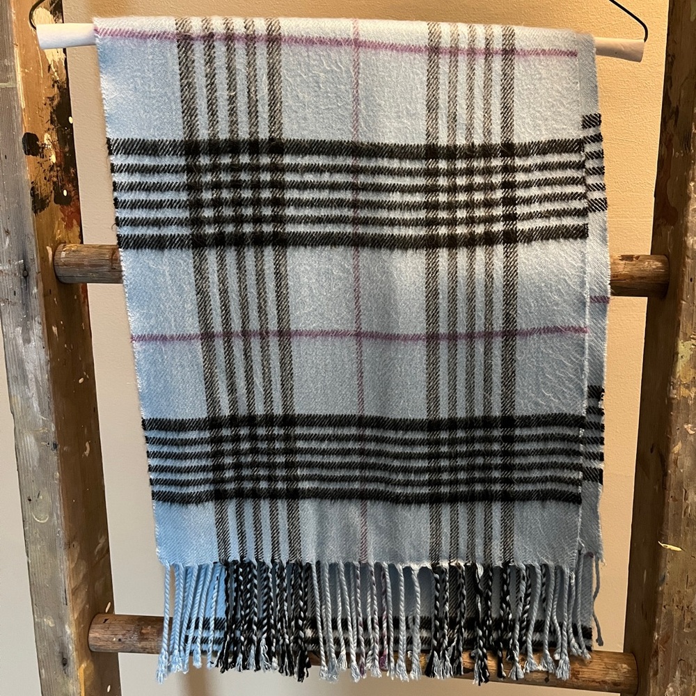 Heritage of Scotland 100% cashmere scarf